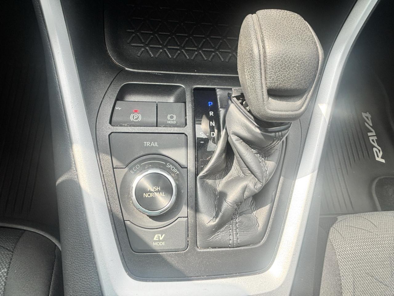 Toyota RAV4  2020