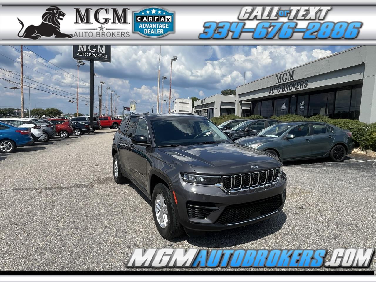 2023 Jeep Grand Cherokee LAREDO