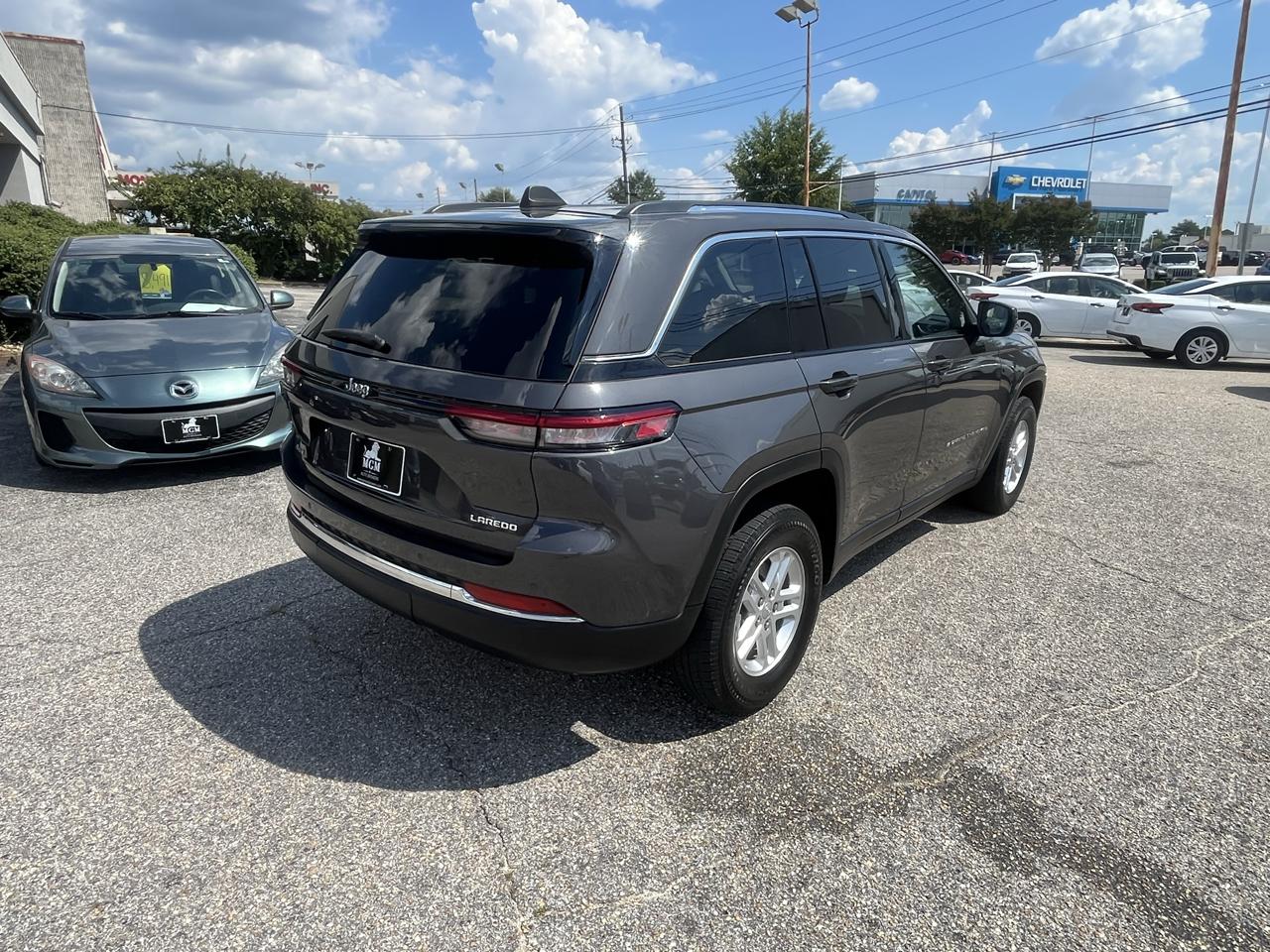 Jeep Grand Cherokee  2023