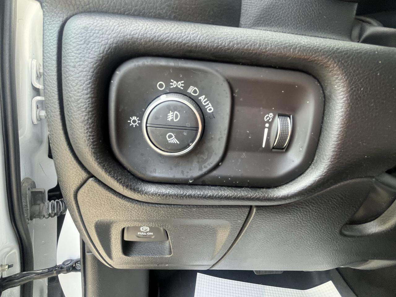 RAM 1500  2023
