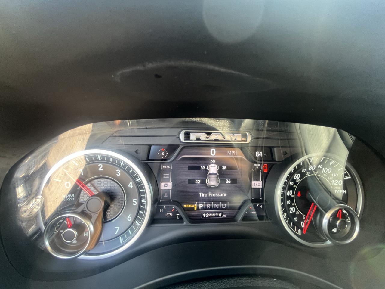 RAM 1500  2021