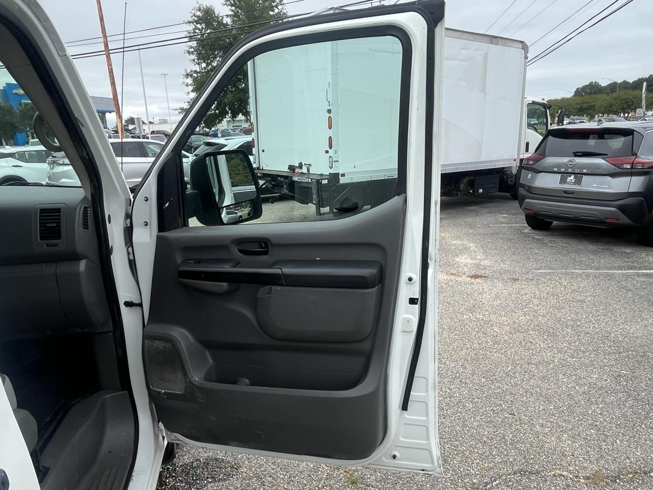 Nissan NV Cargo  2018
