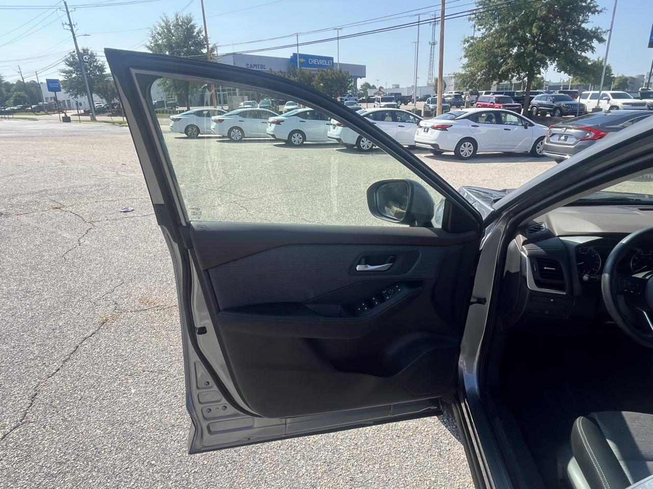 Nissan Rogue  2023