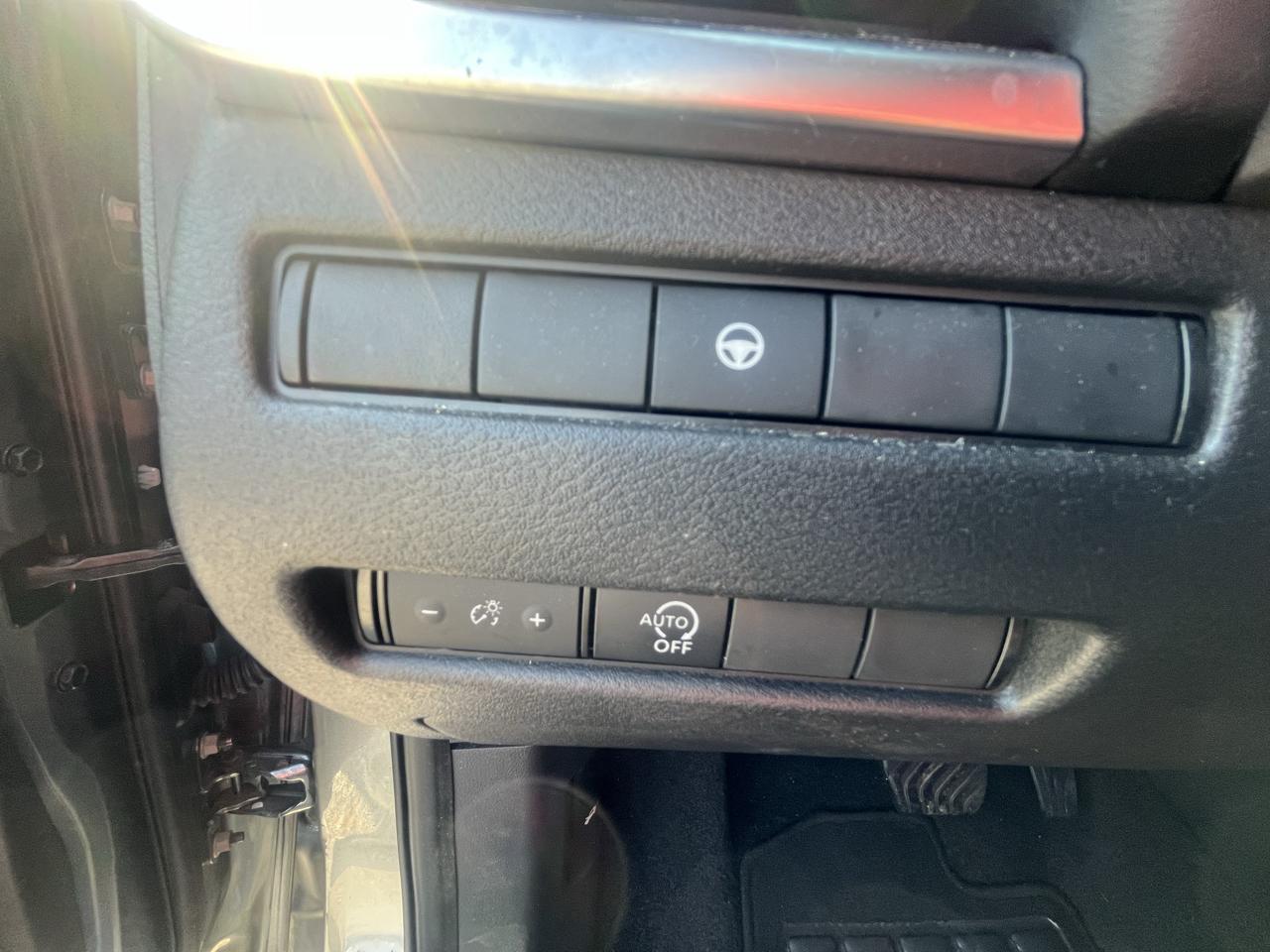 Nissan Rogue  2023