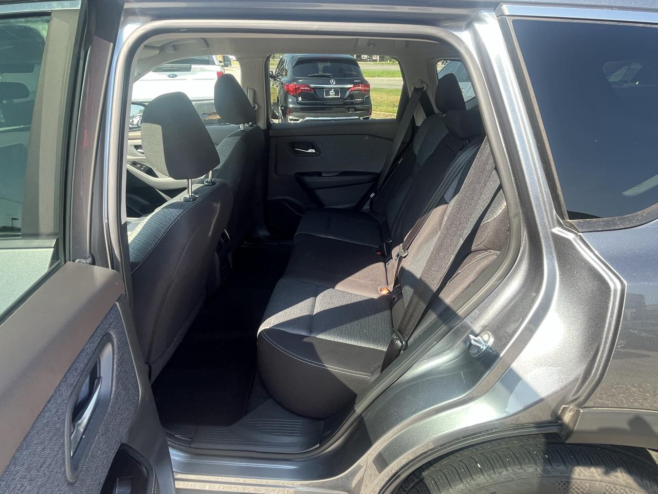 Nissan Rogue  2023