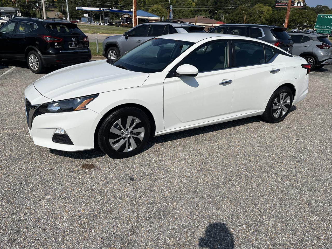 Nissan Altima photo 10