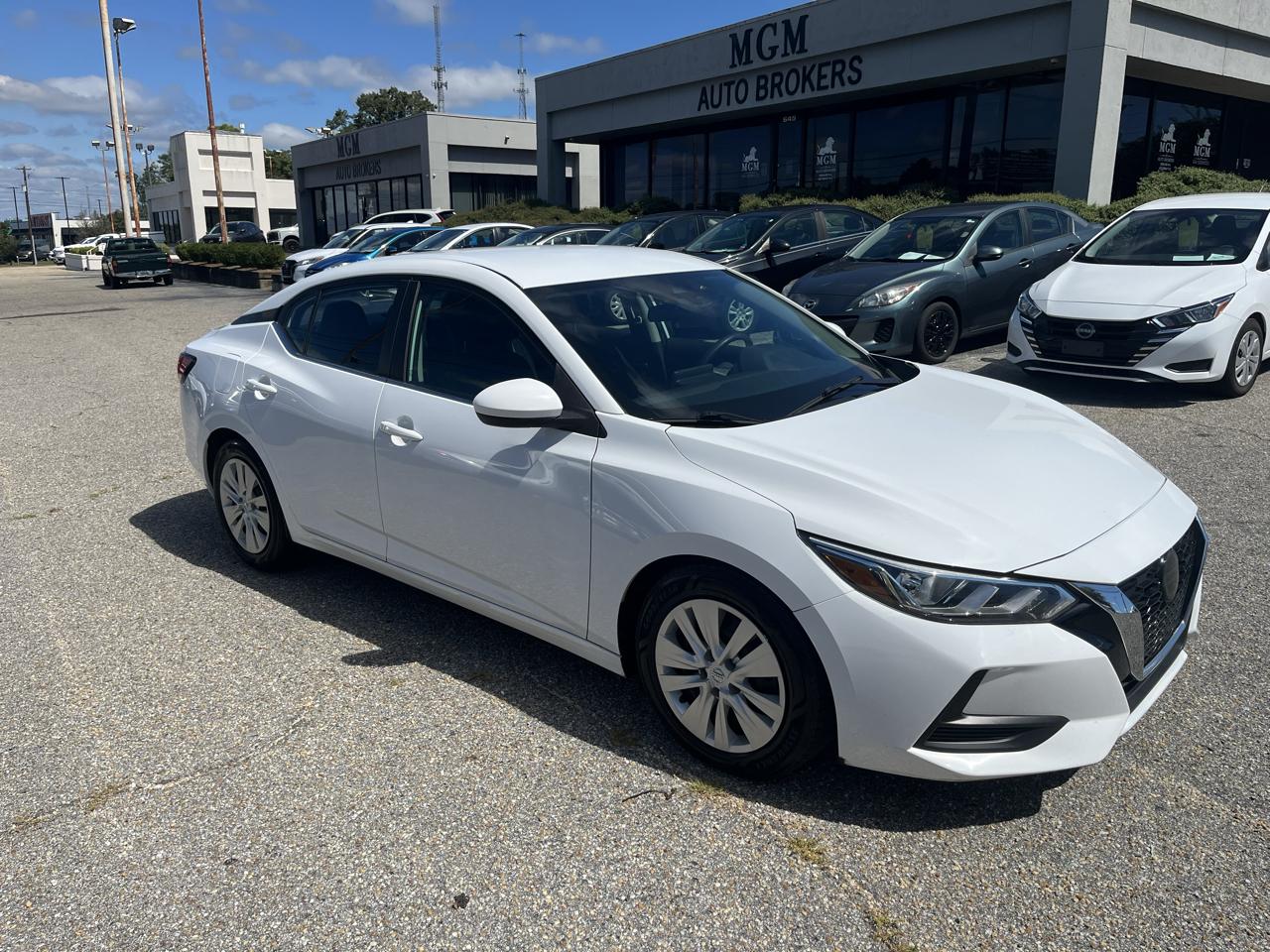 Nissan Sentra photo 16