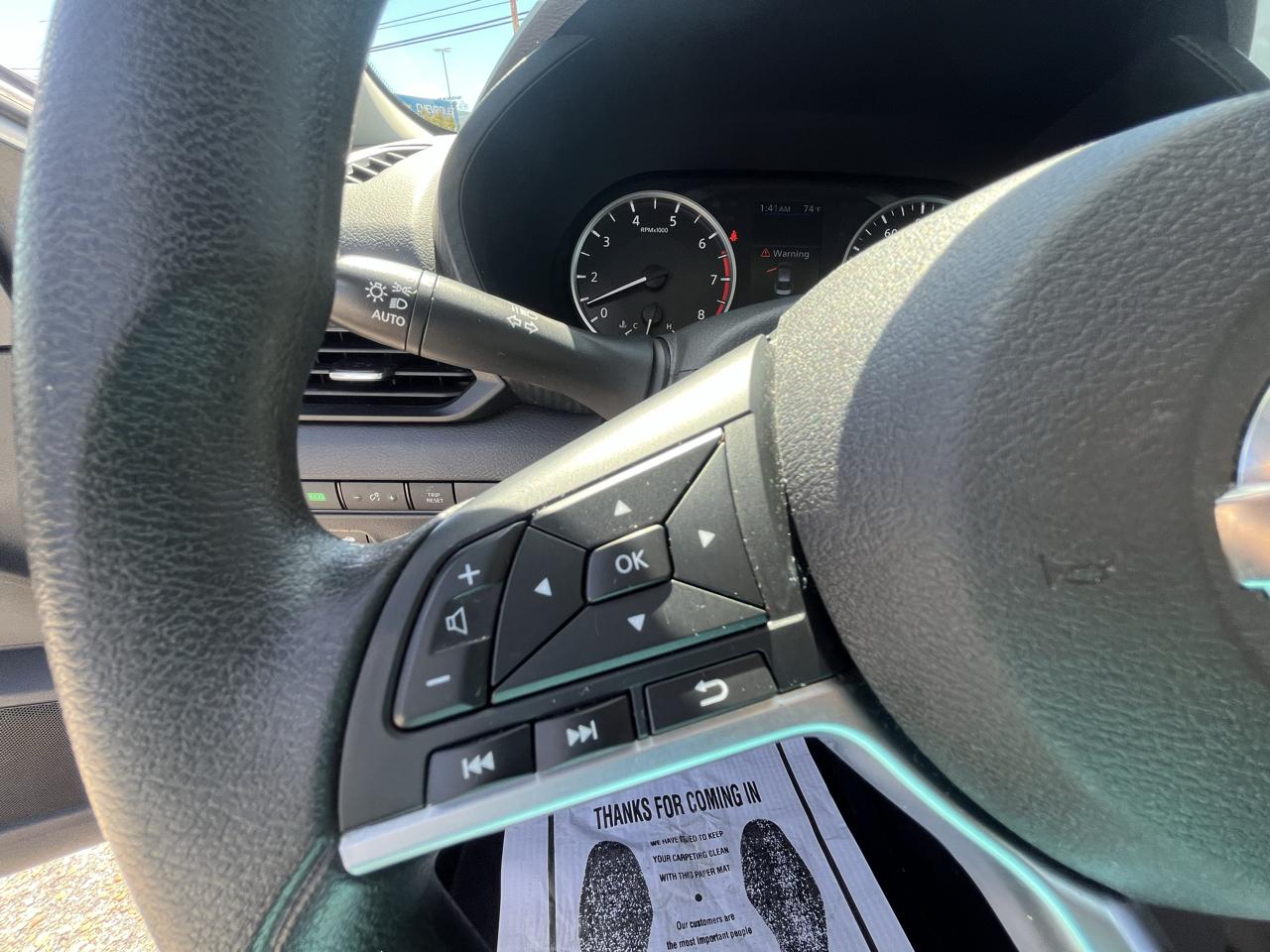 Nissan Sentra photo 22