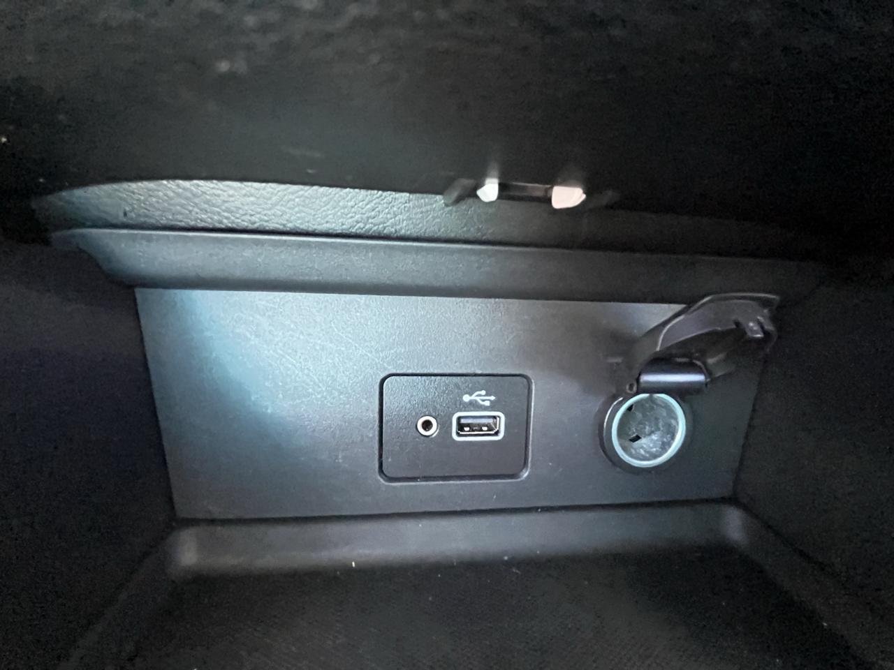 Nissan Sentra photo 27