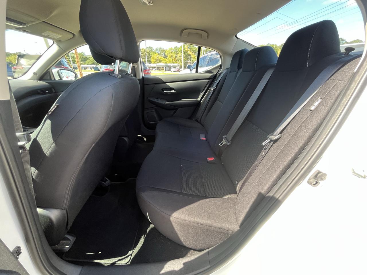 Nissan Sentra photo 30