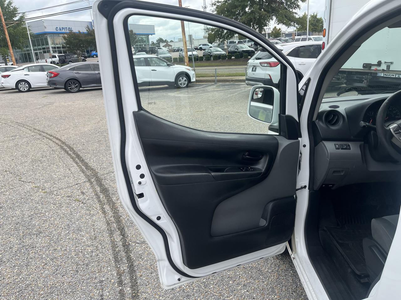 Nissan NV200 Compact Cargo  2019