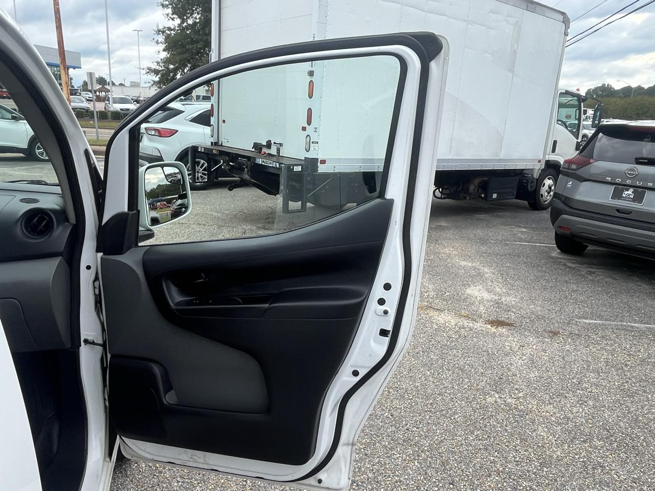 Nissan NV200 Compact Cargo  2019