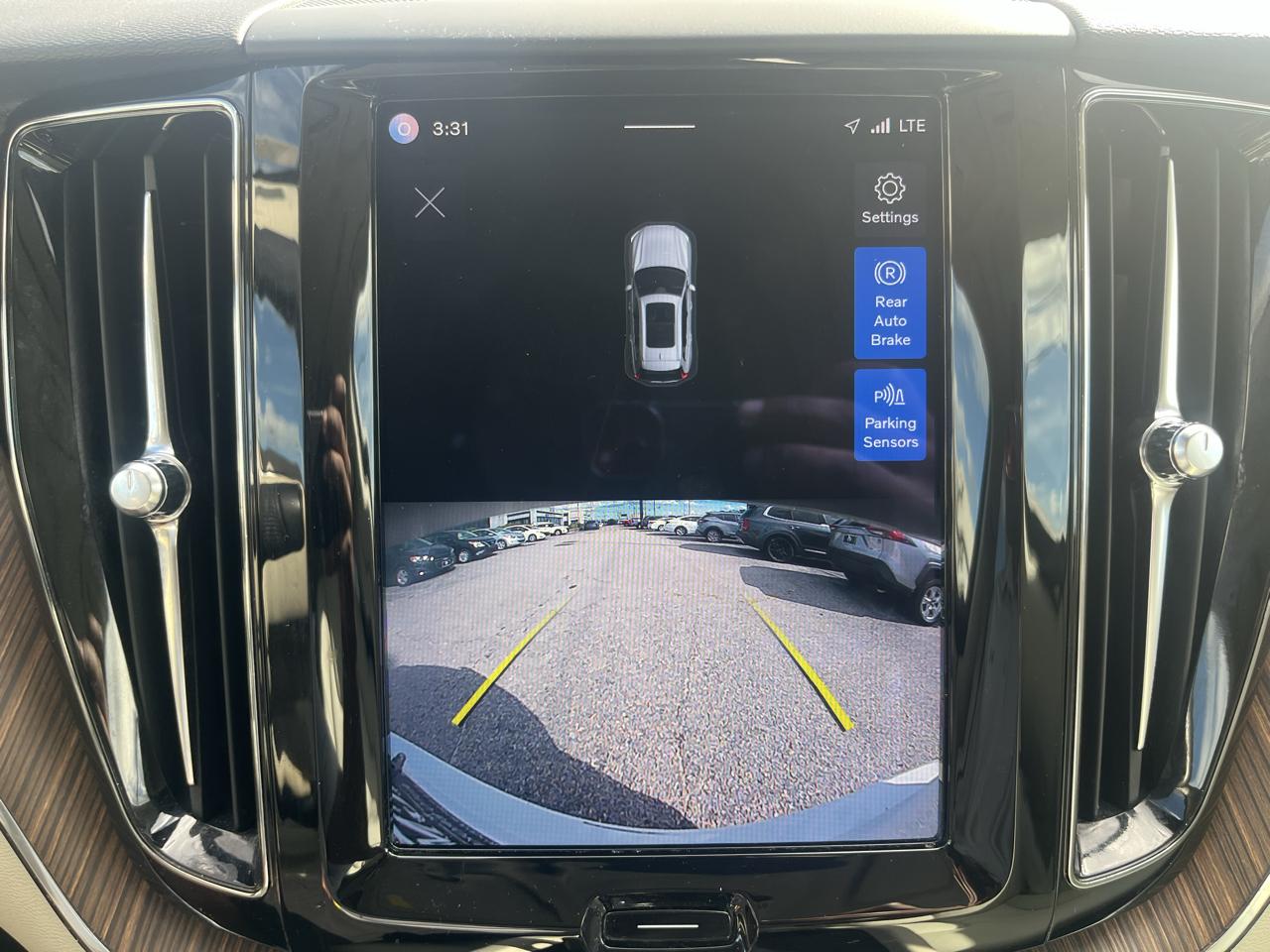 Volvo XC60  2022
