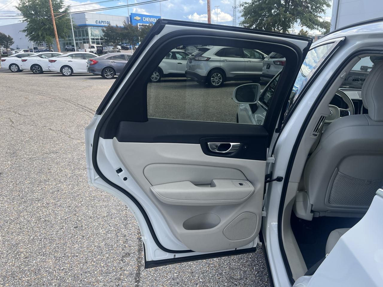 Volvo XC60  2022