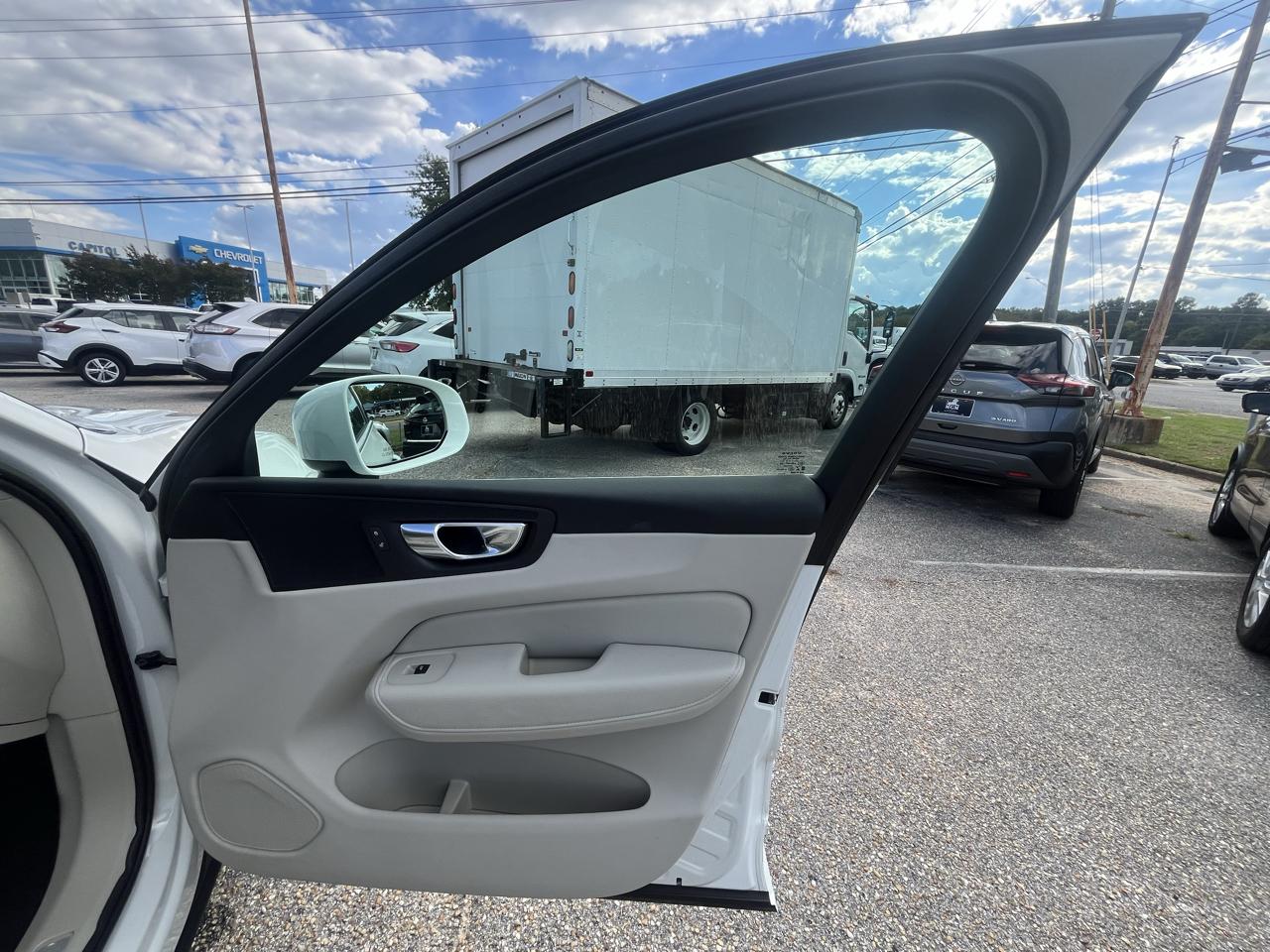Volvo XC60  2022
