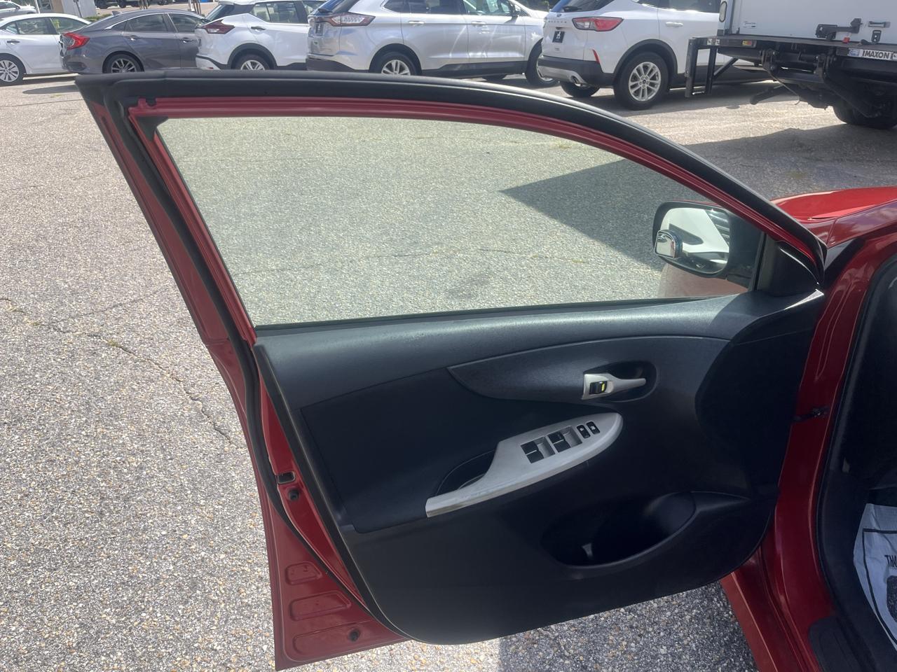 Toyota Corolla photo 24