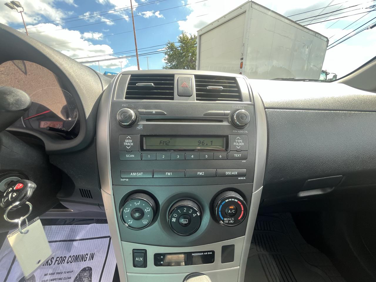 Toyota Corolla photo 31