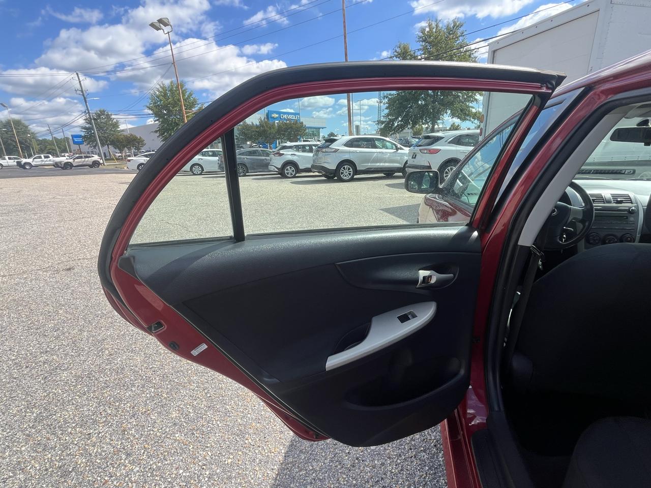 Toyota Corolla photo 33
