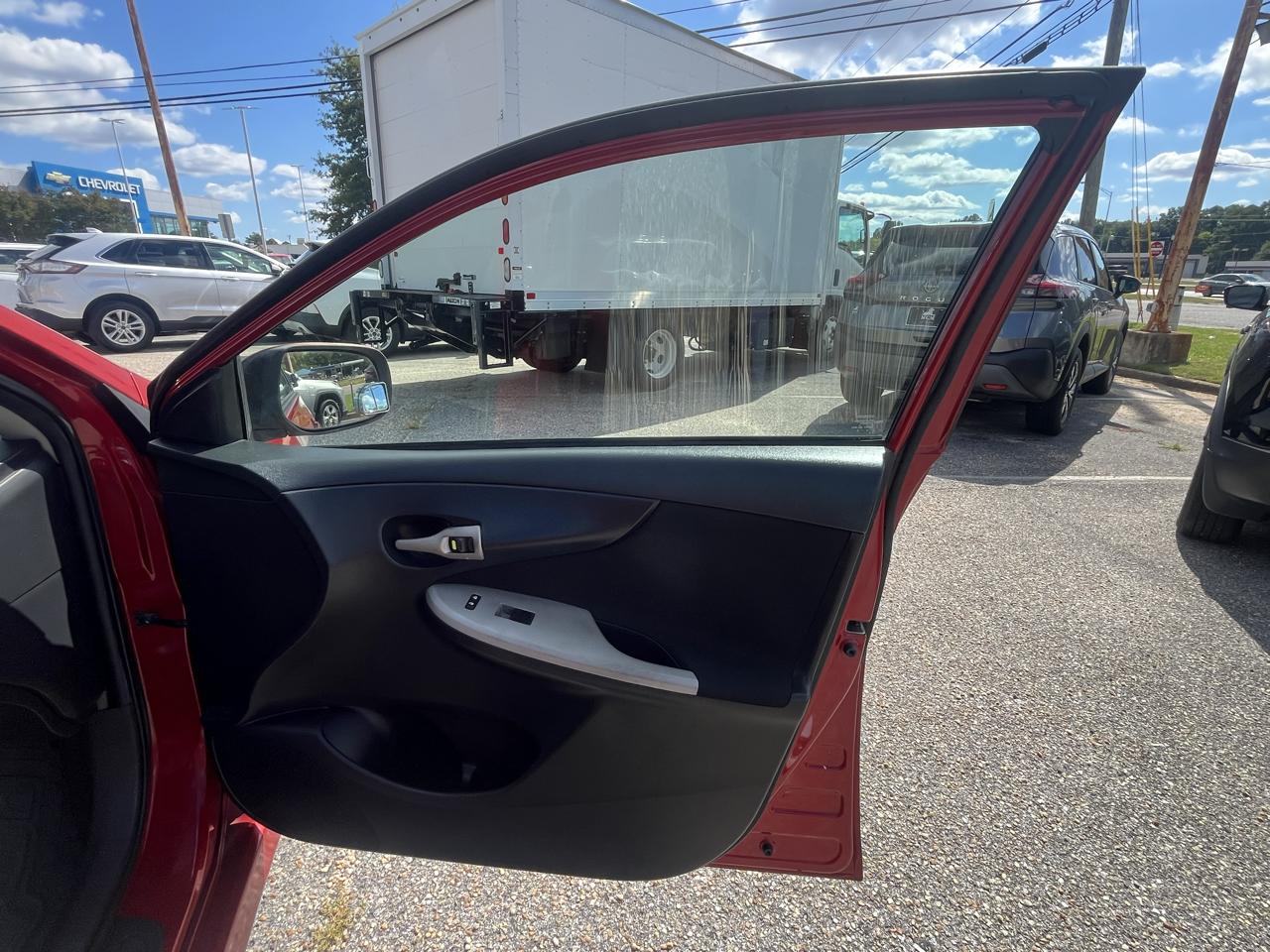 Toyota Corolla photo 36
