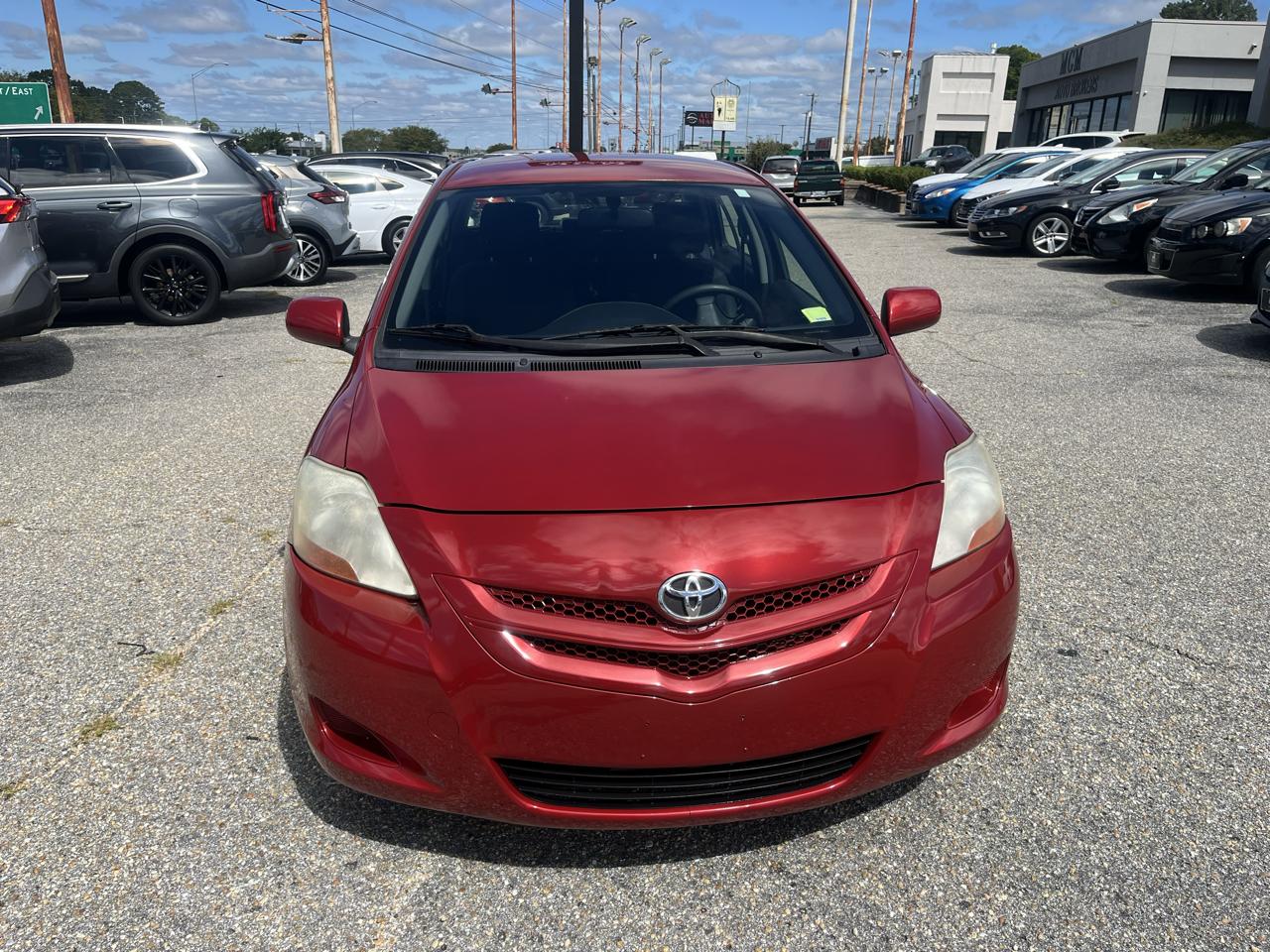 Toyota Yaris photo 22
