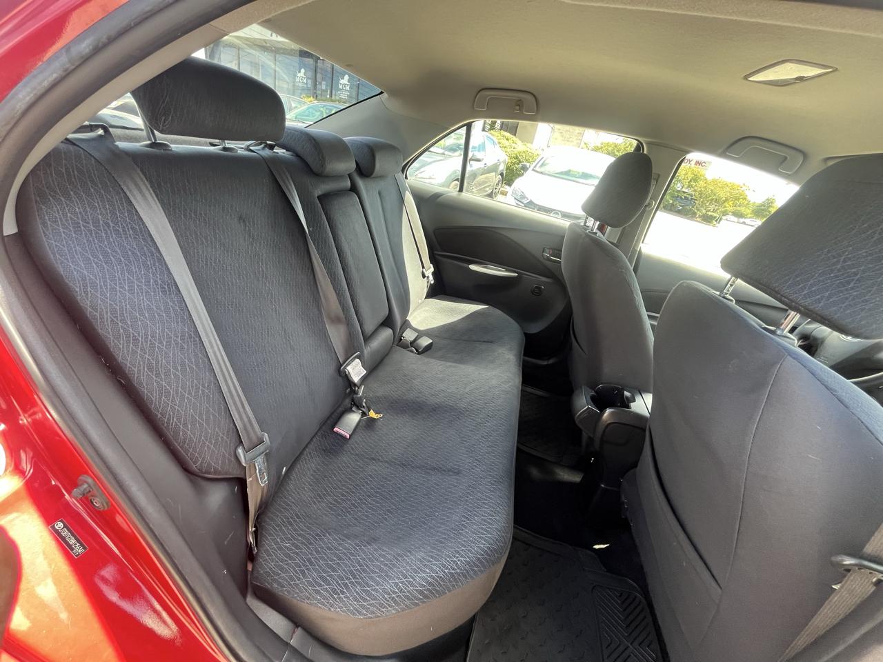 Toyota Yaris photo 41