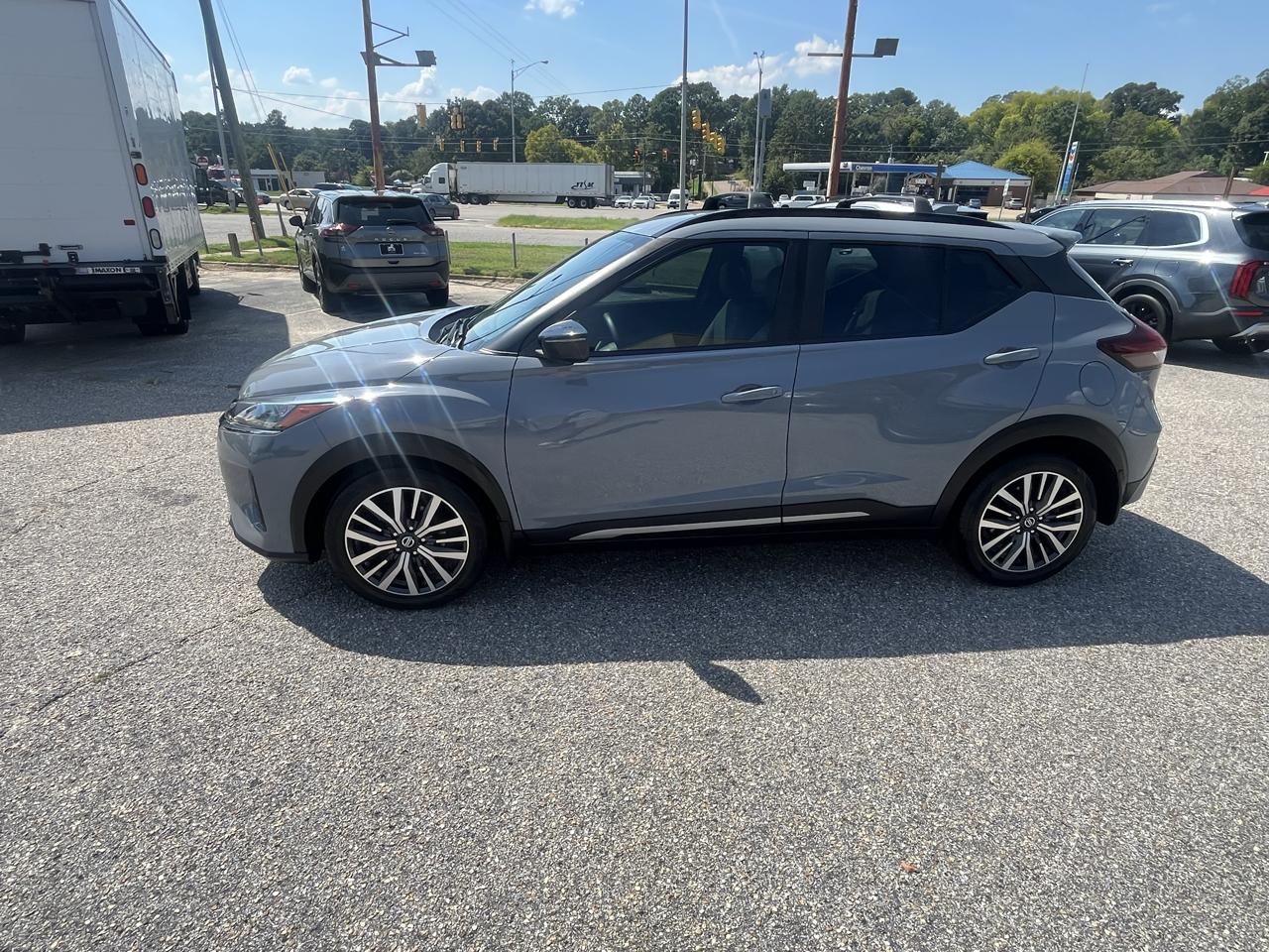 Nissan Kicks  2021