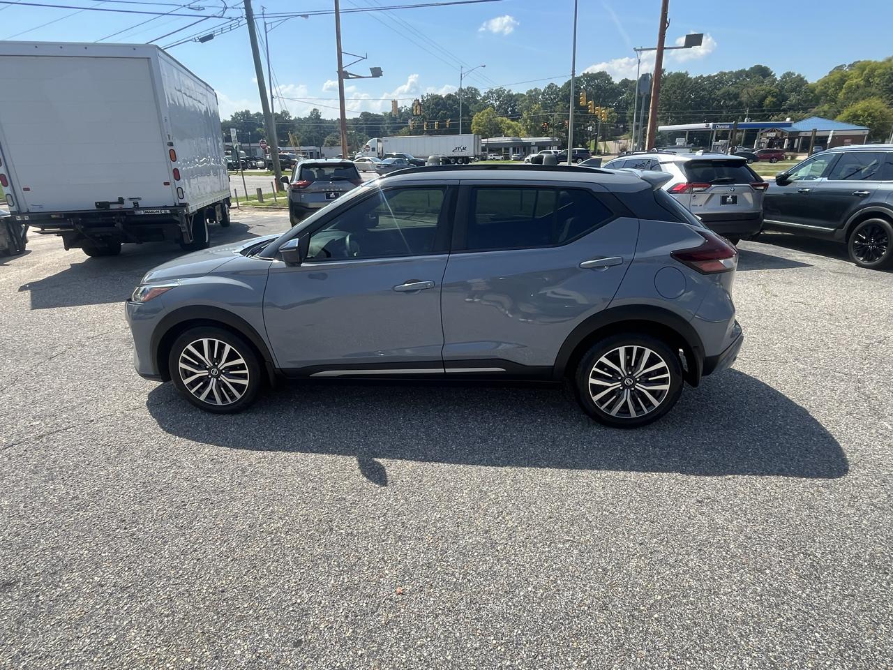 Nissan Kicks  2021