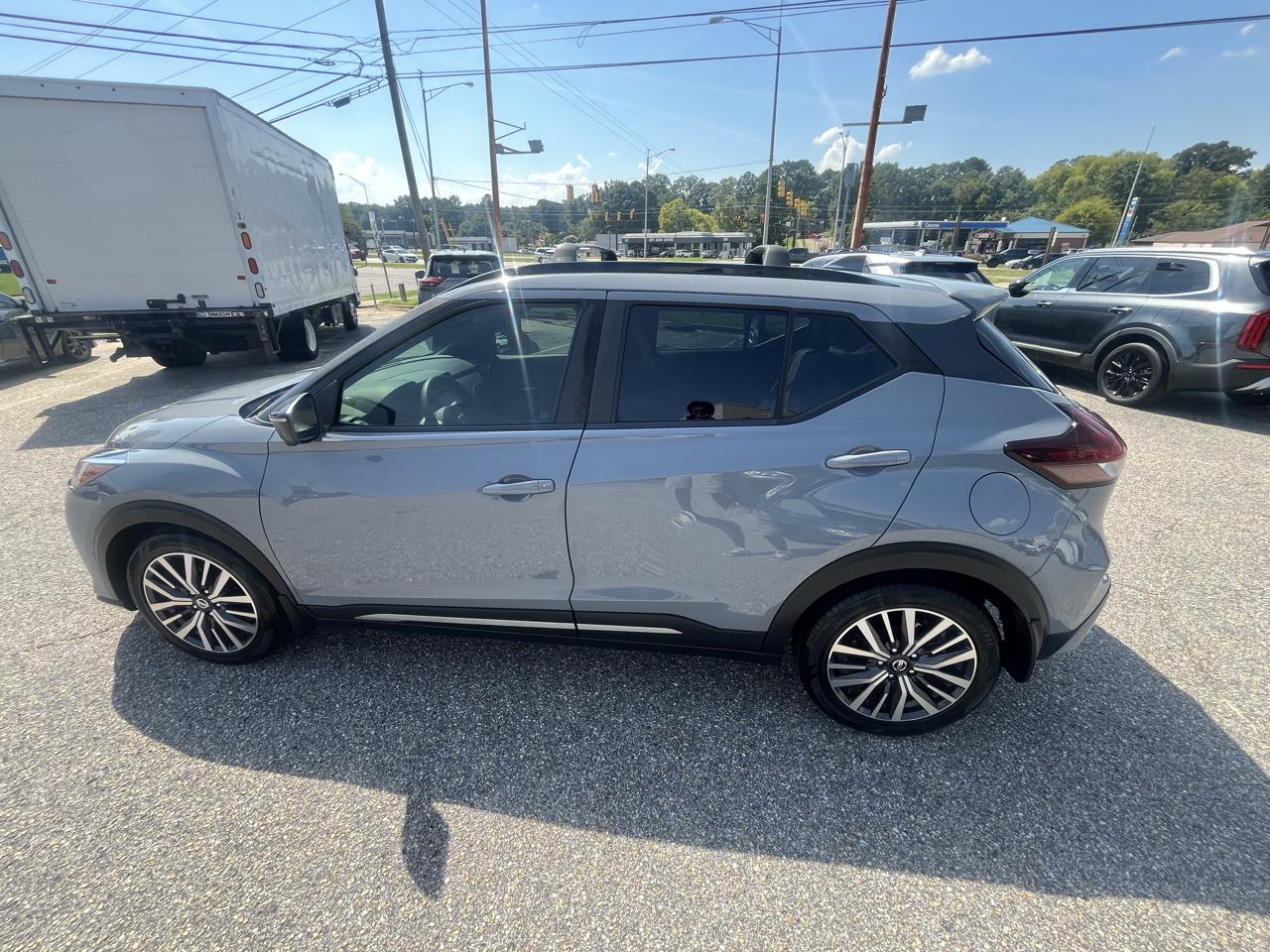 Nissan Kicks  2021