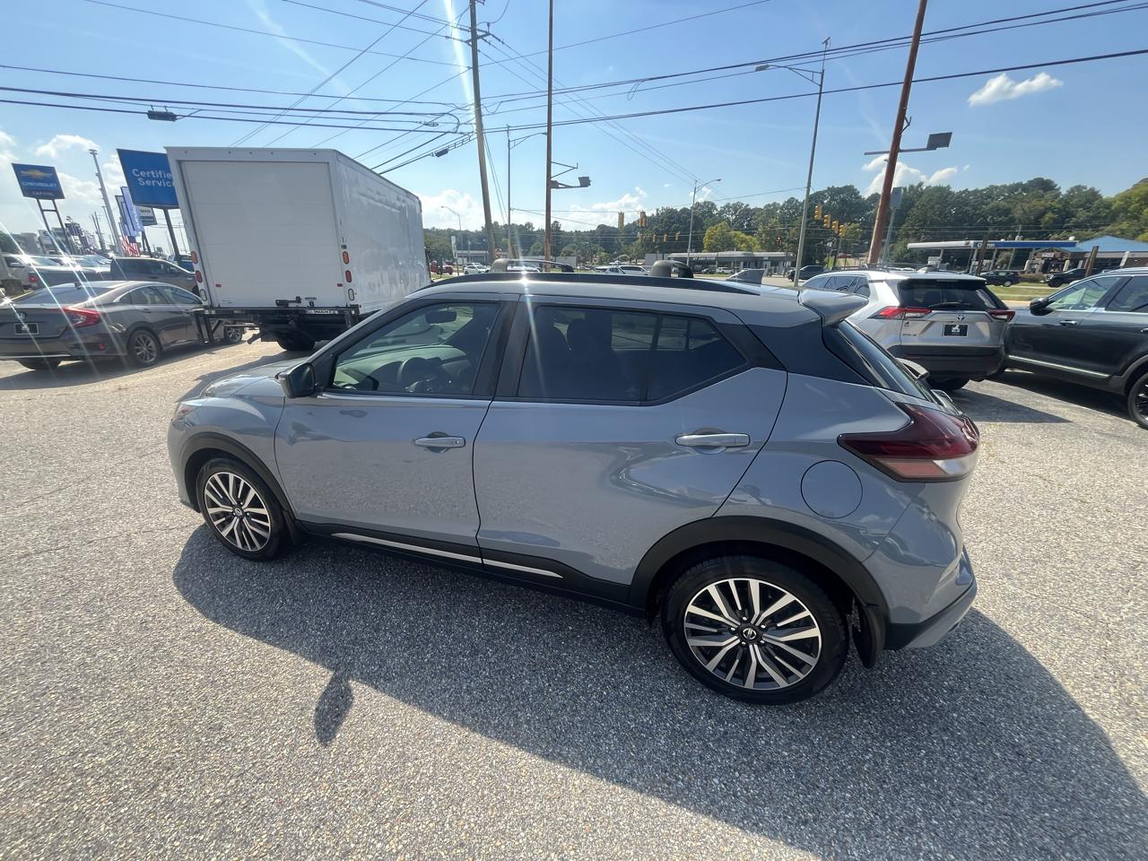Nissan Kicks  2021