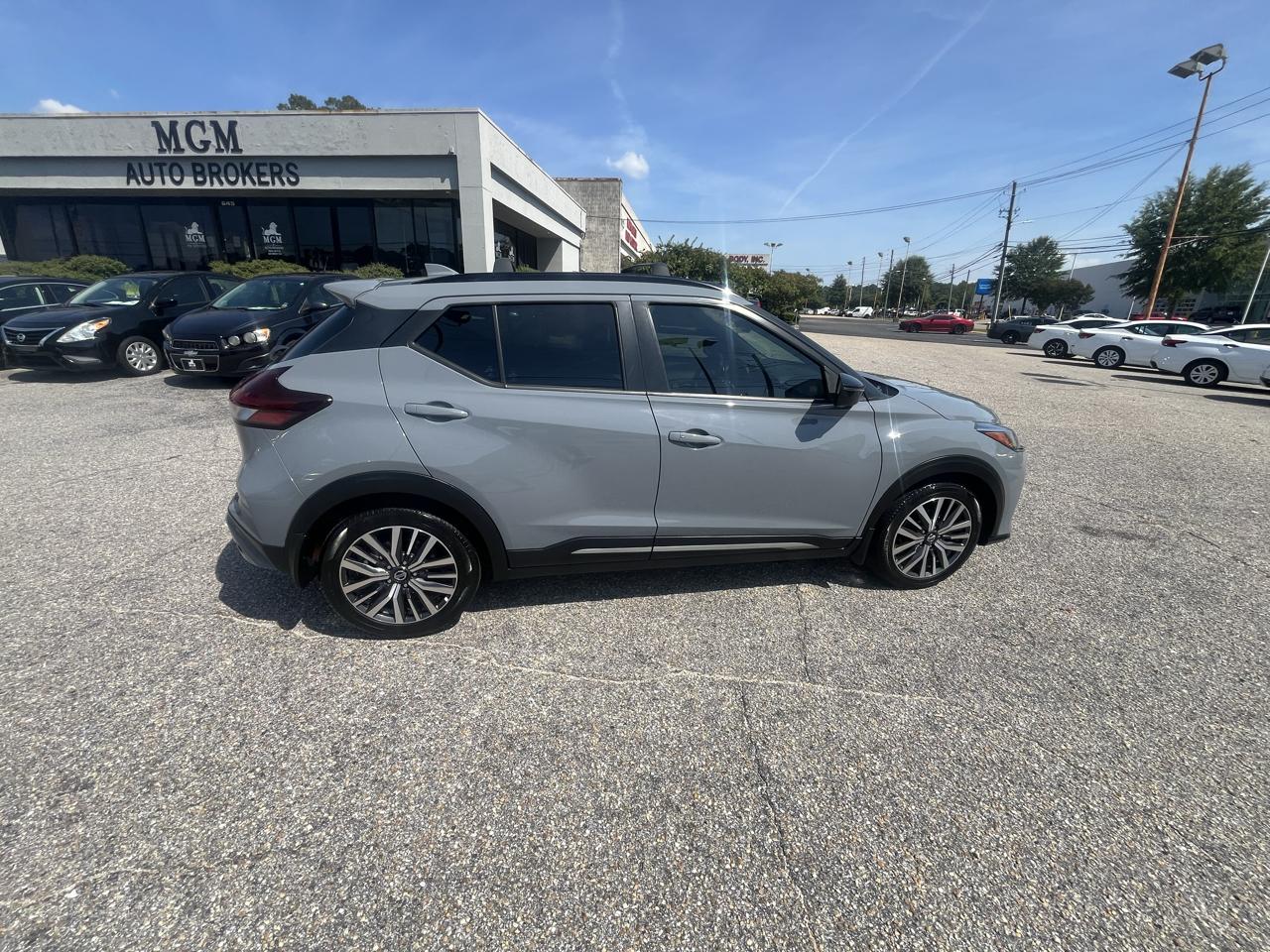Nissan Kicks  2021