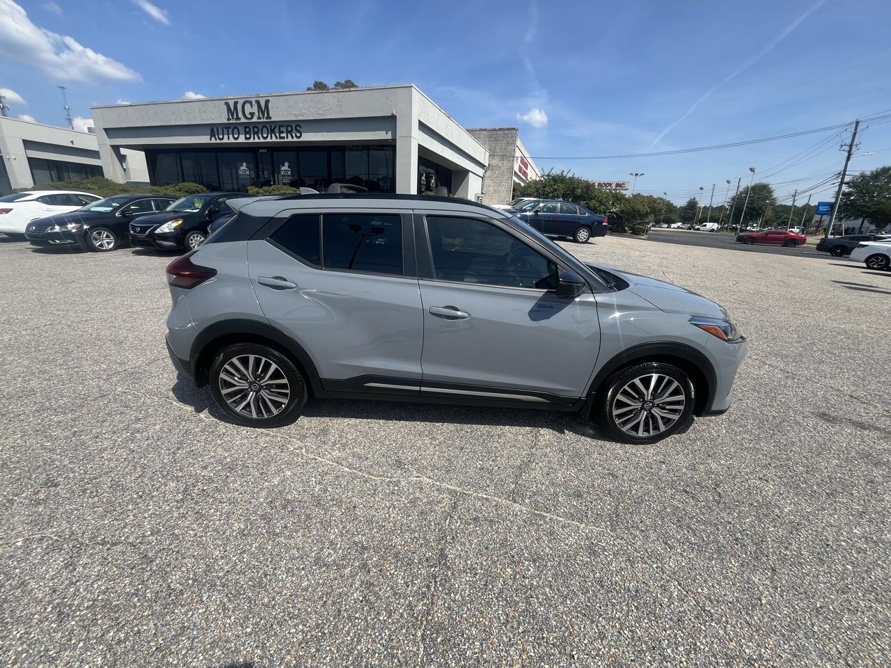 Nissan Kicks  2021