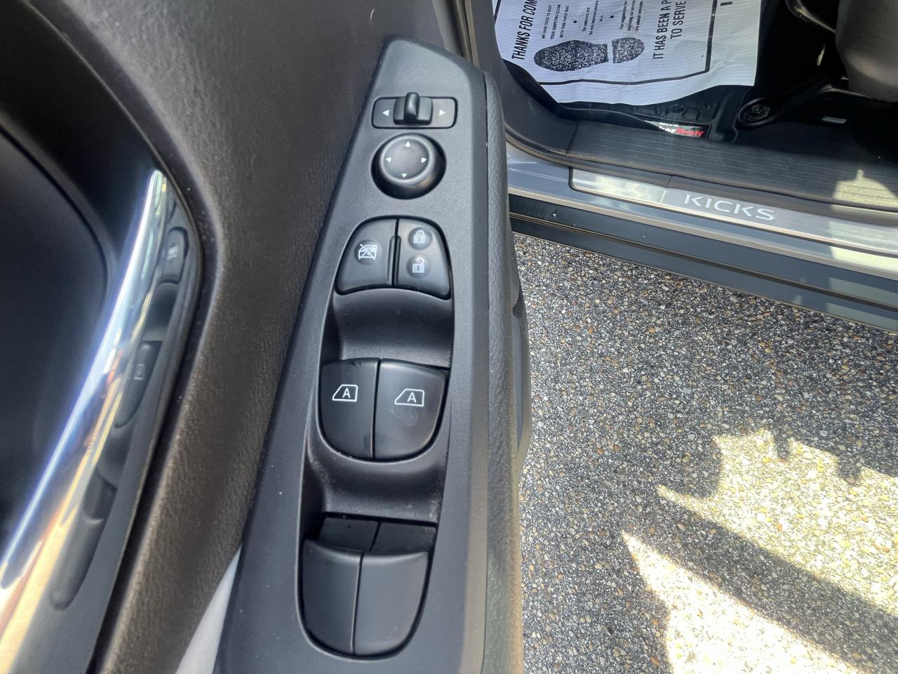 Nissan Kicks  2021