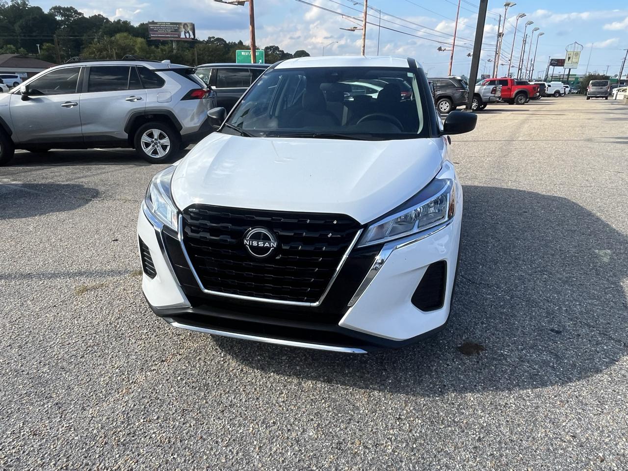 Nissan Kicks photo 6