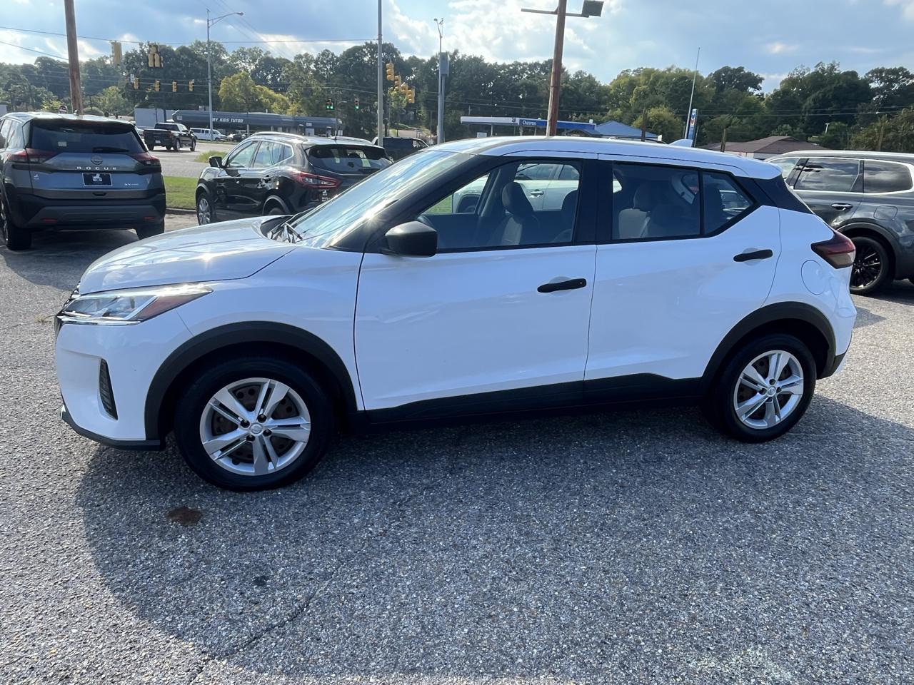 Nissan Kicks photo 10