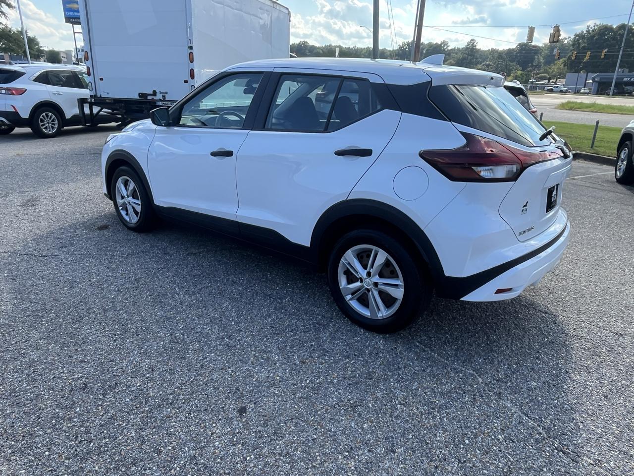 Nissan Kicks photo 14