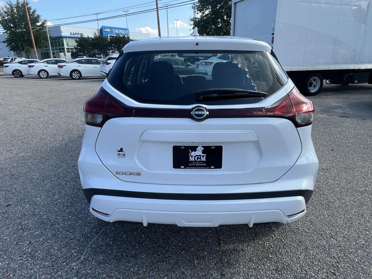 Nissan Kicks photo 17