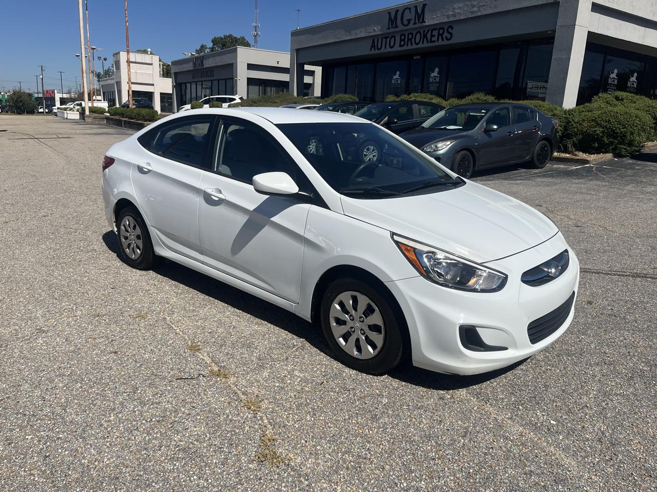 Hyundai Accent  2015