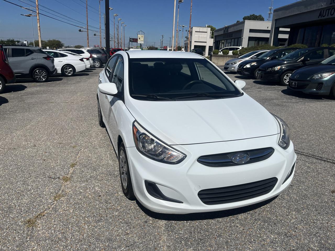 Hyundai Accent  2015
