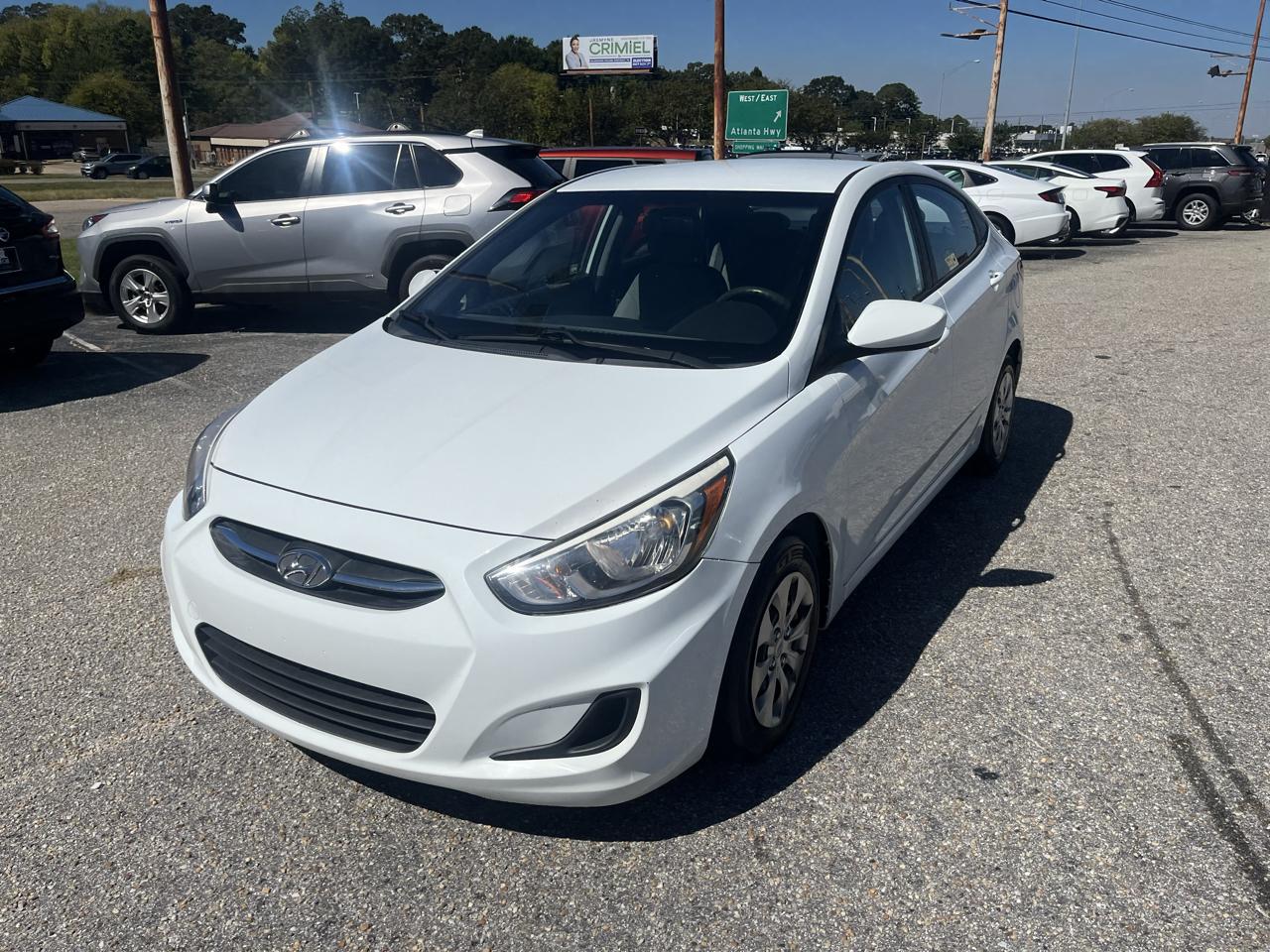 Hyundai Accent  2015