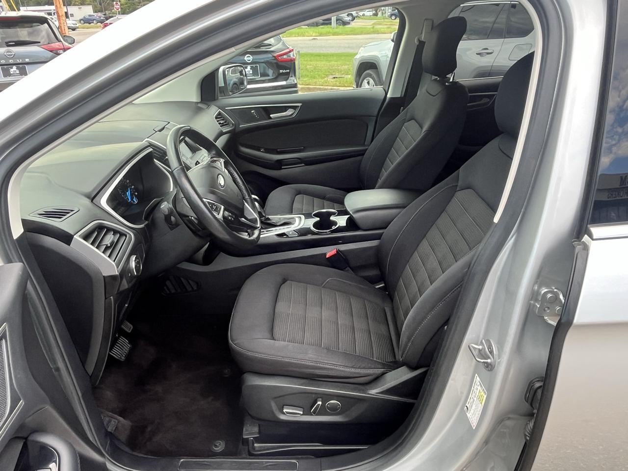 Ford Edge photo 22