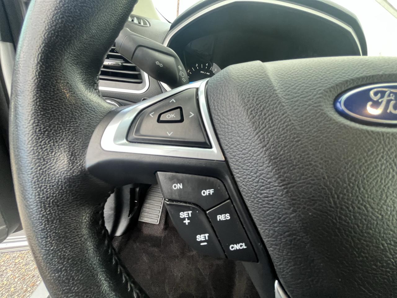 Ford Edge photo 25