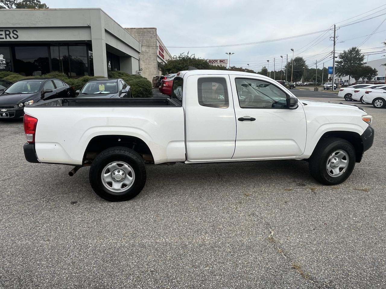 Toyota Tacoma  2016
