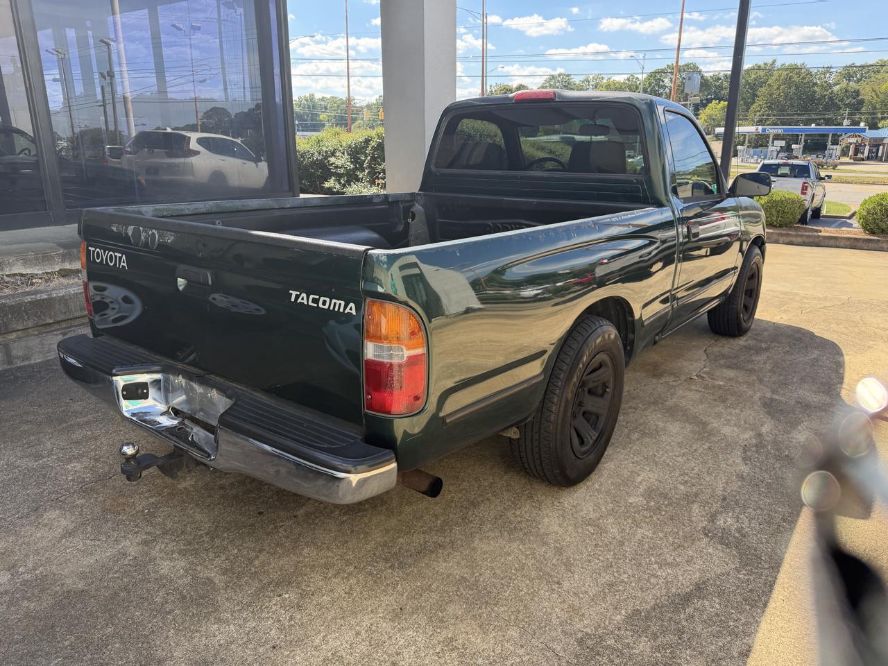 Toyota Tacoma photo 4