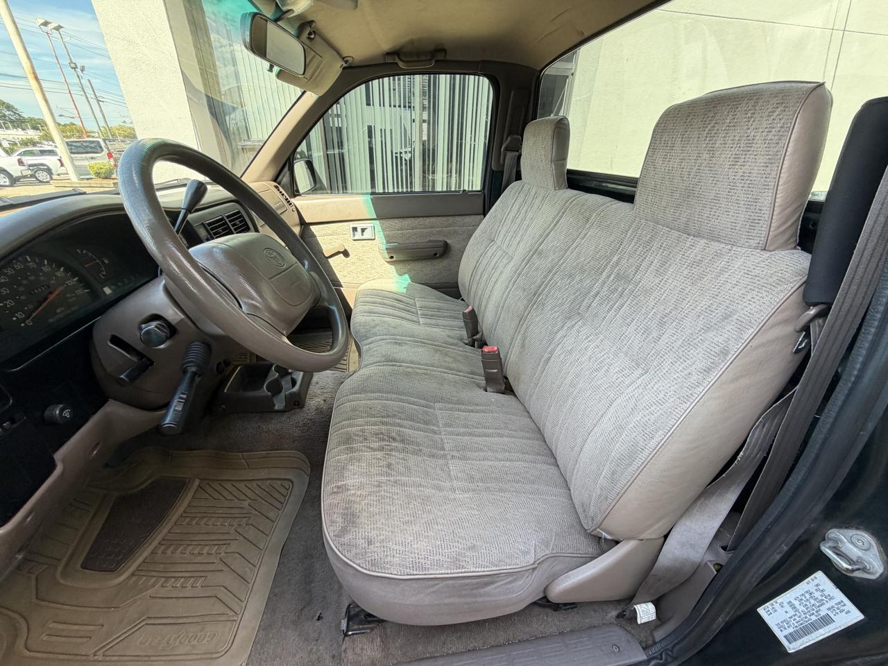 Toyota Tacoma photo 6