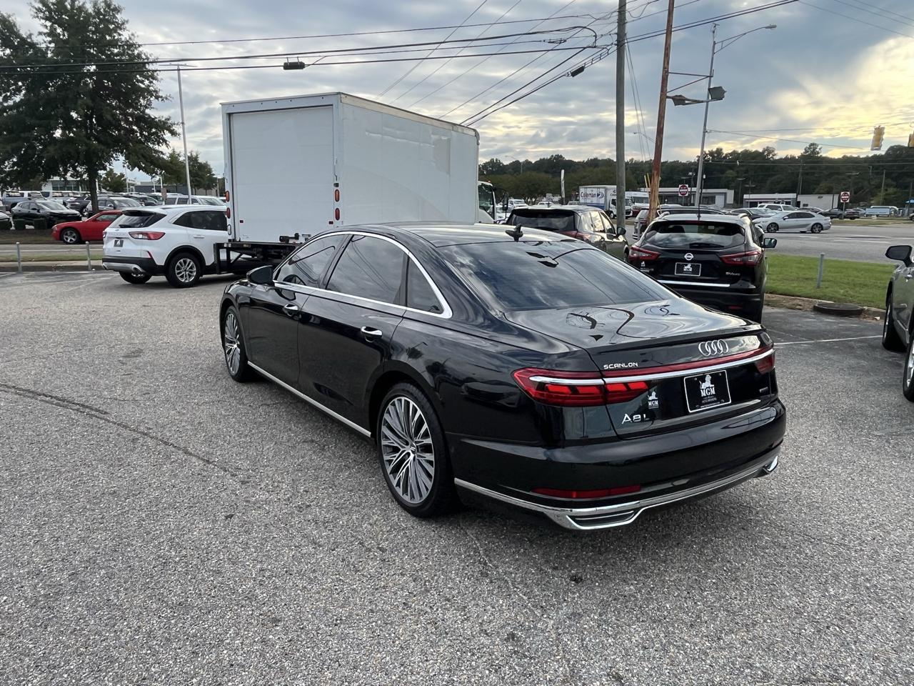 Audi A8 L  2019