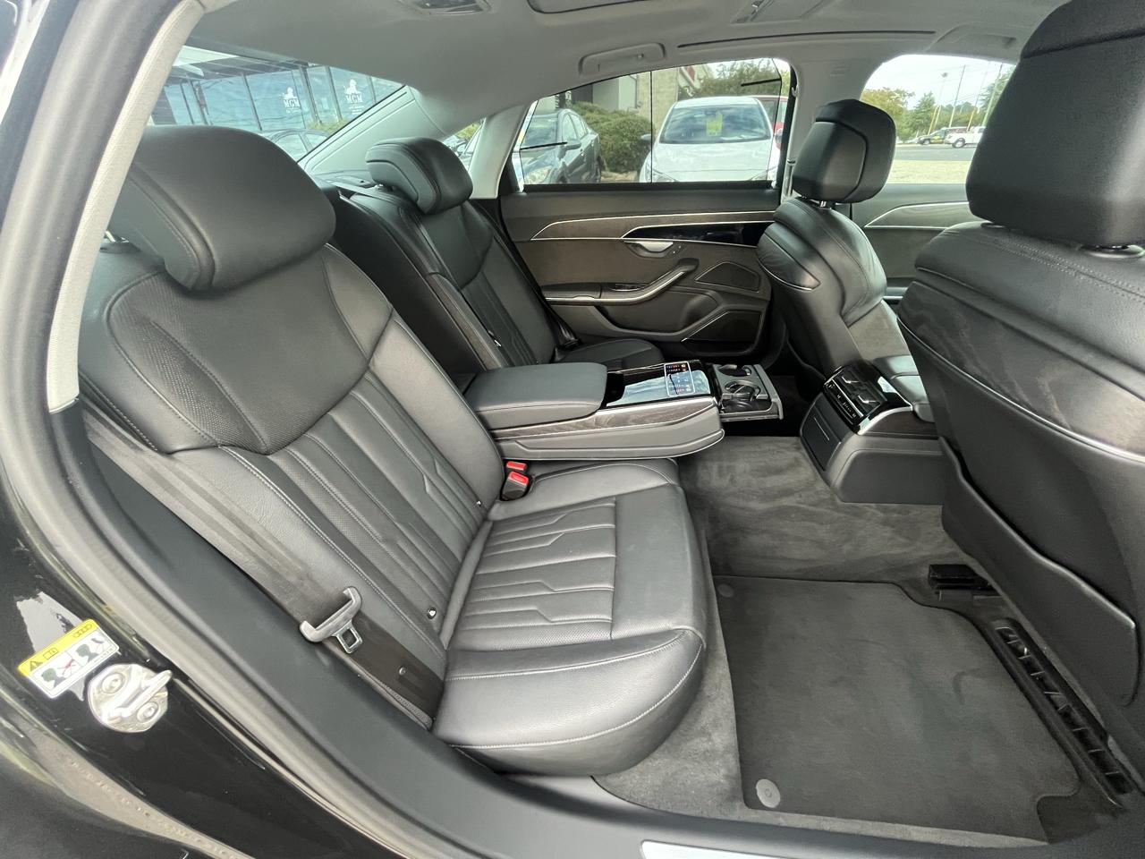 Audi A8 L  2019