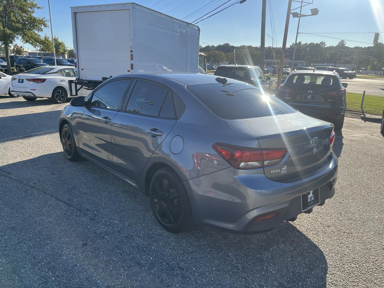 Kia Rio  2020