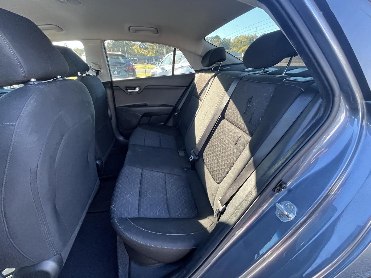 Kia Rio  2020