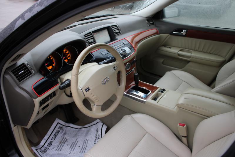 Infiniti M 35 Sedan 2007