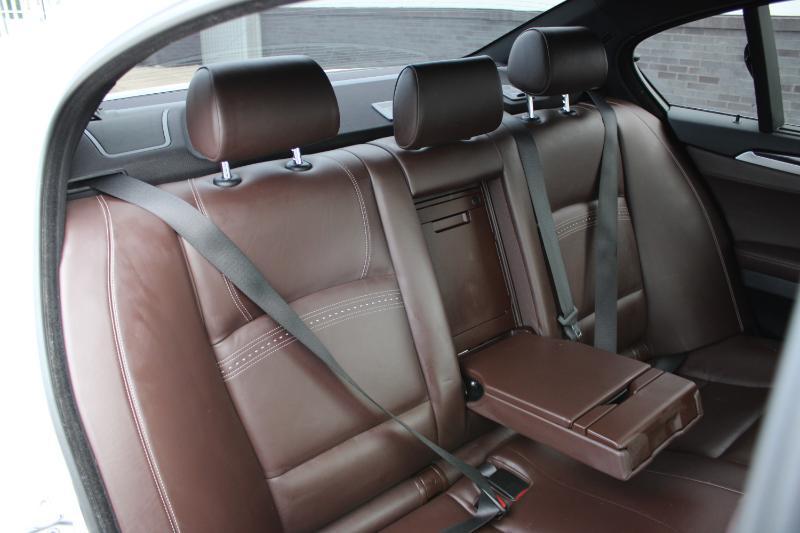 BMW 5-Series 535i xDrive 2015